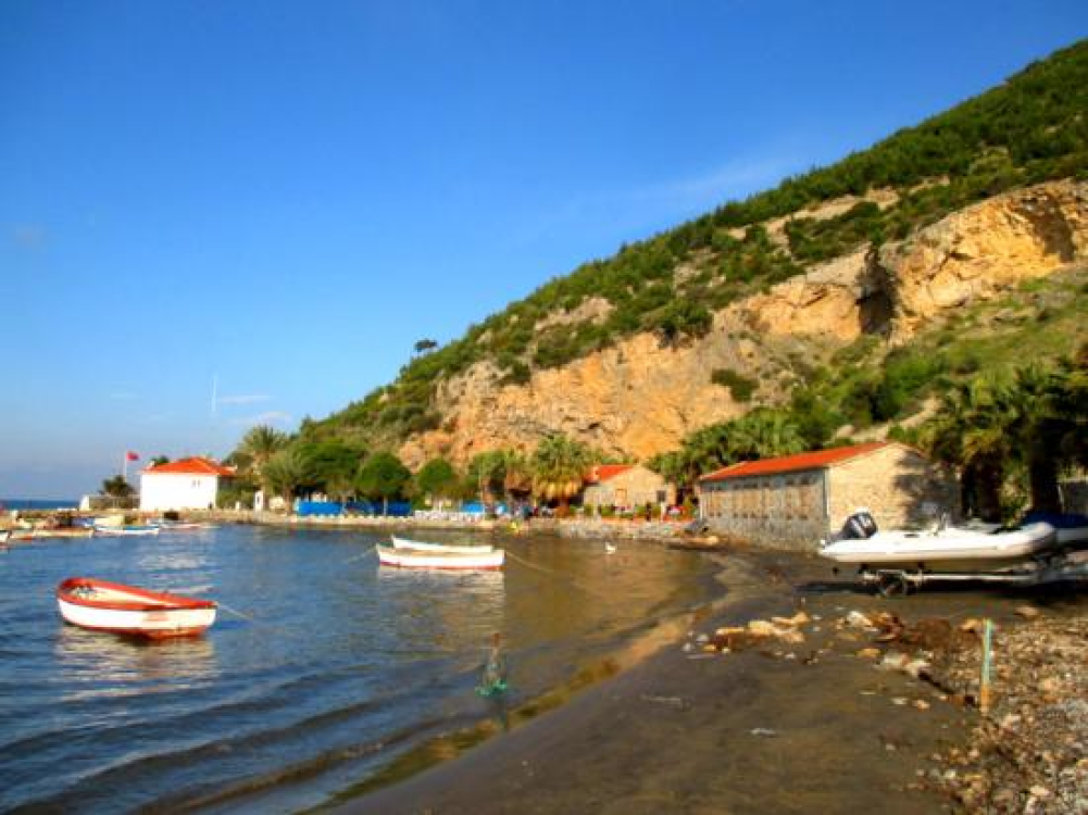 Son yıllarda çeşitli tehditlerle karşı karşıya: Dil Gölü -Bursa Hayat Gazetesi-2