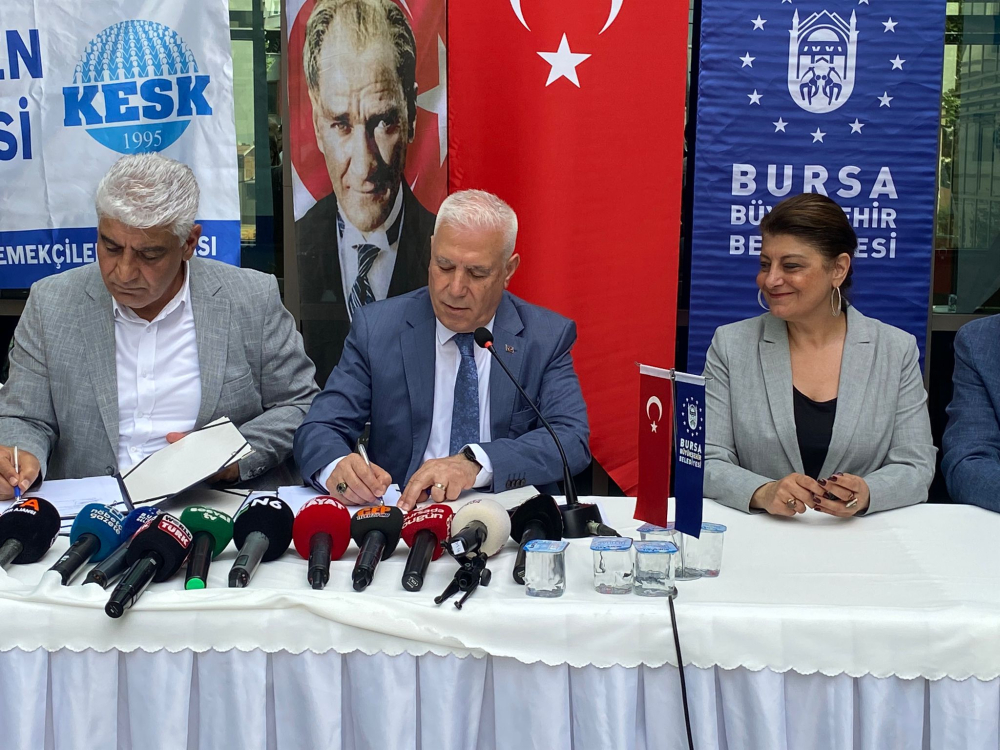 Bursa Büyükşehir ile TÜM BEL-SEN arasında toplu sözleşme - Bursa Hayat Gazetesi-3