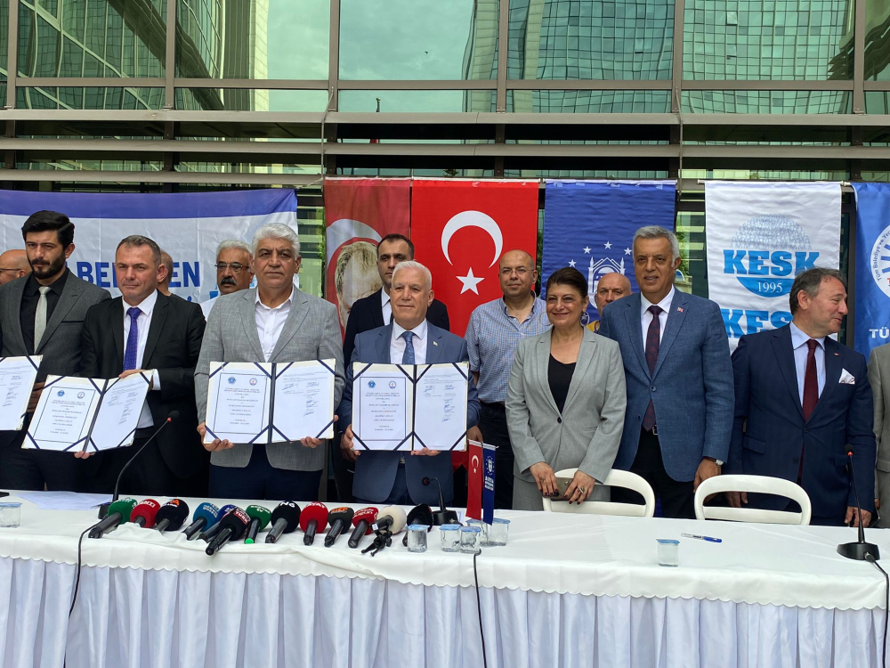 Bursa Büyükşehir ile TÜM BEL-SEN arasında toplu sözleşme - Bursa Hayat Gazetesi-4