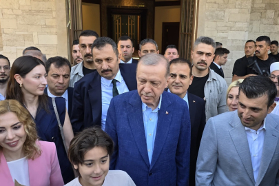 Cumhurbaşkanı Erdoğan bayram namazını nerede kıldı?