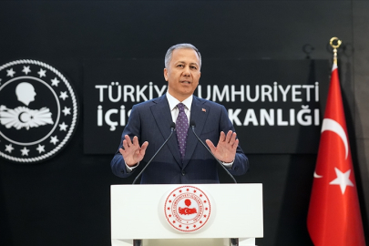 Emniyet kemeri uyarısı:  Yolun sonu bayram olsun