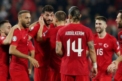 Türkiye - Çekya karşılaşmasının hakemi belli oldu!