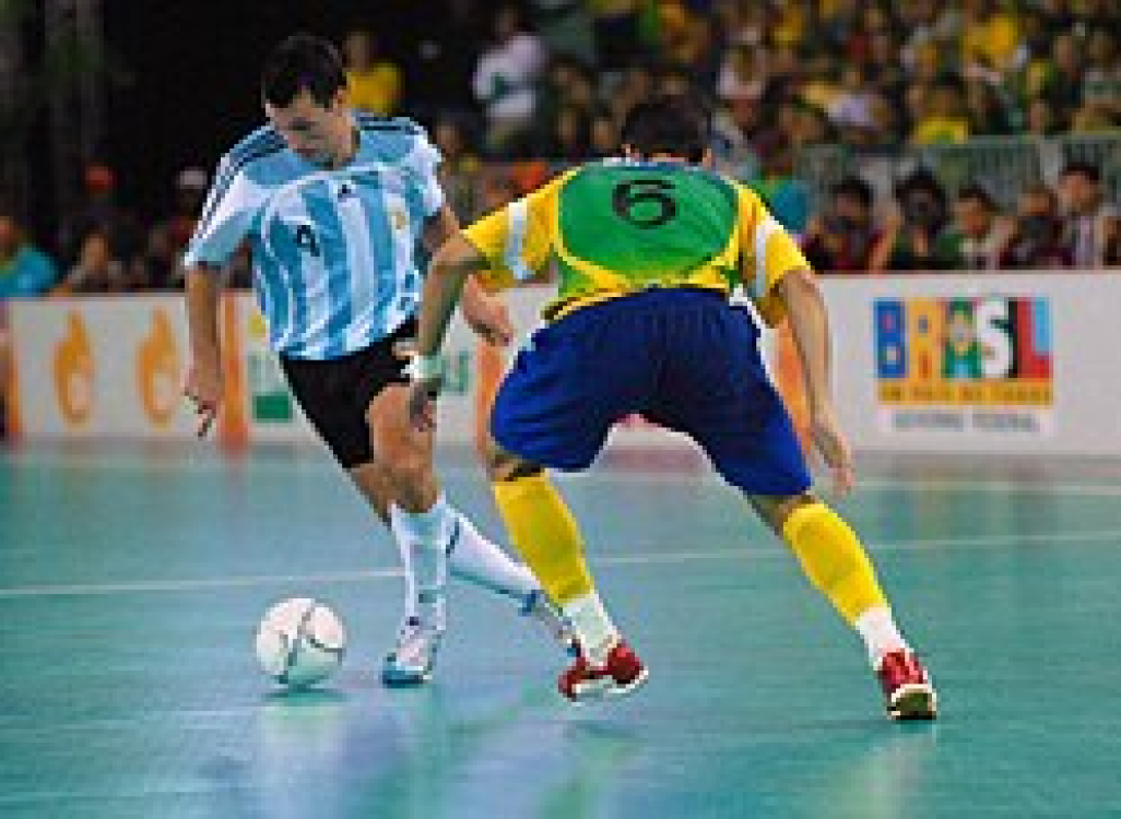Futsal nedir? Futbolun heyecanı, kapalı sahalarda! Bursa Hayat Gazetesi -2