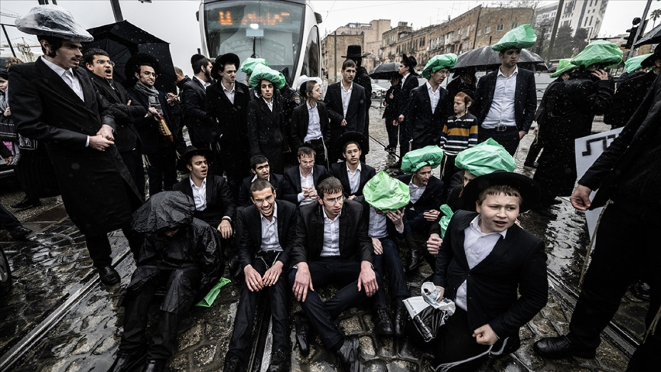 İsrail'de Ultra-Ortodoks Yahudiler zorunlu askerlikten muaf olmayacak - Bursa Hayat Gazetesi-3