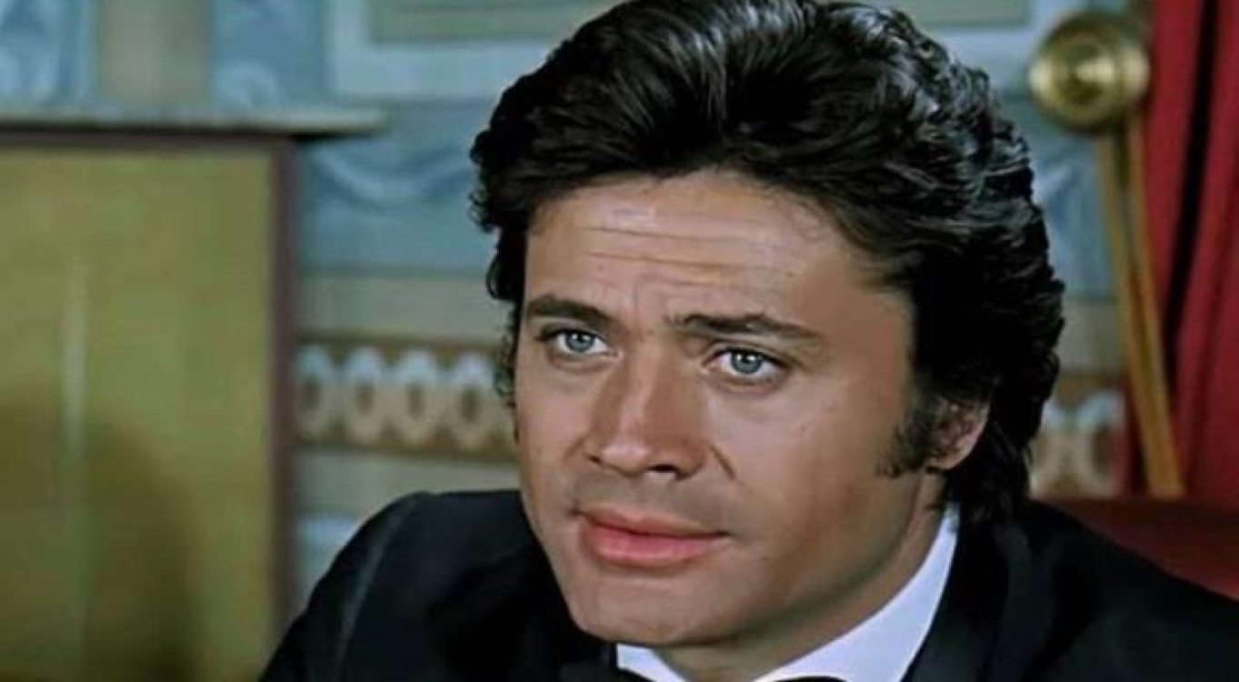 Cüneyt Arkın kimdir? Cüneyt Arkın'ın hayatı, filmografisi ve vefatı... -Bursa Hayat Gazetesi-2