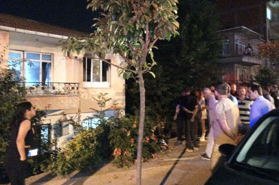 Kocaeli'de 2 katlı evde yangın!