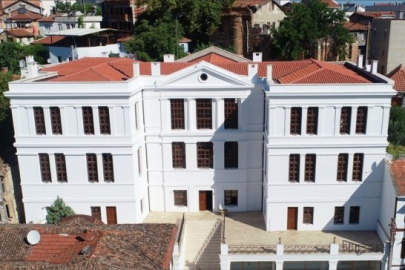 Tirilye Taş Mektep'te Carl Schmitt Çalıştayı düzenlenecek