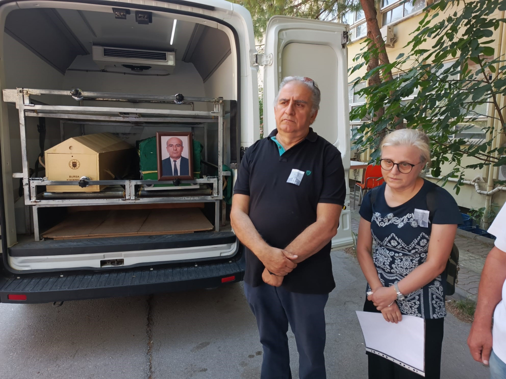 Bursa'da 11 yıl kadavra olarak kullanıldı! Naaşı ailesine verildi - Bursa Hayat Gazetesi-4