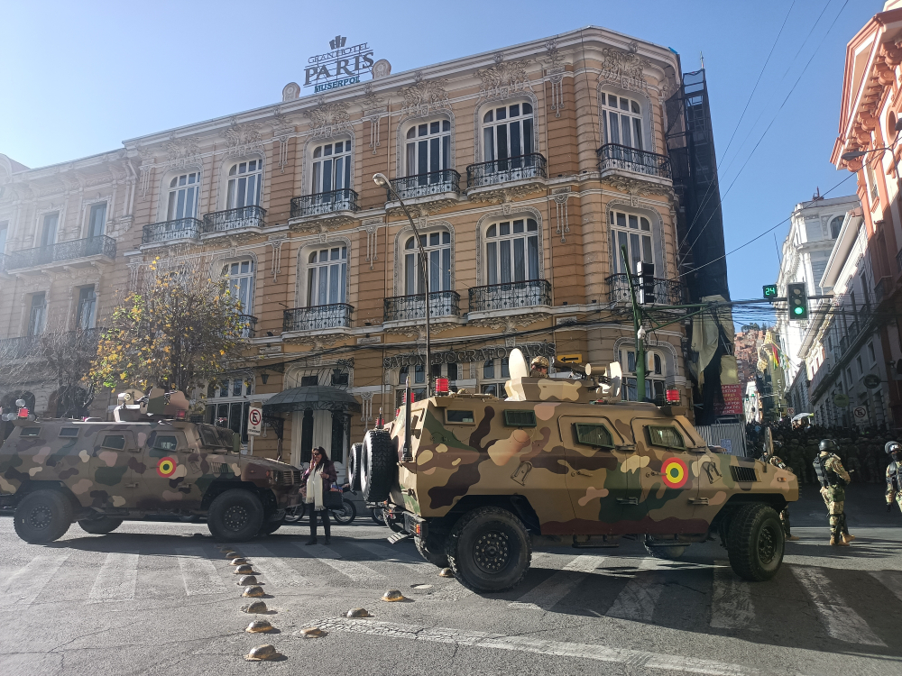 Bolivya'da darbeye girişime liderlik eden komutan gözaltında - Bursa Hayat Gazetesi-2