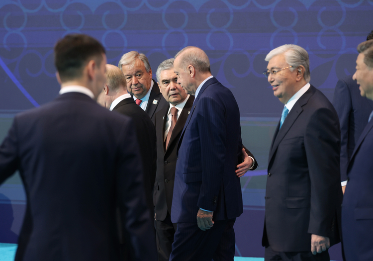 Cumhurbaşkanı Erdoğan aile fotoğrafı çekimine katıldı Bursa Hayat Gazetesi -2