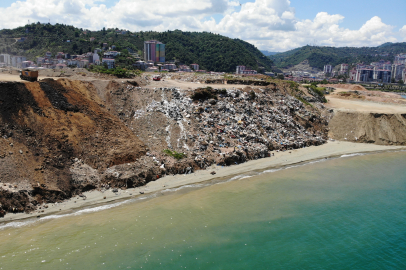 Manzaraya 'çöp' karıştı!