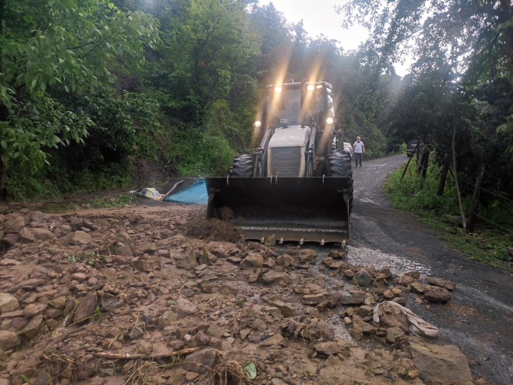 Ordu'da iki ilçeyi sel vurdu!-Bursa Hayat Gazetesi-2