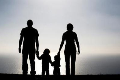 Ebeveynlerin çocuklarda özsaygı ve özgüven gelişimindeki etkisi