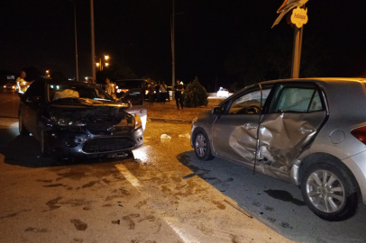 Samsun'da otomobiller çarpıştı! 6 kişi yaralandı