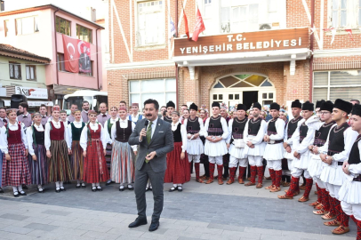 Yenişehir'de Letonyalı ve Makedon dansçılar sahne aldı!