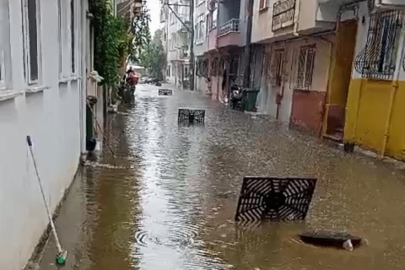 Bursa'da evleri su bastı