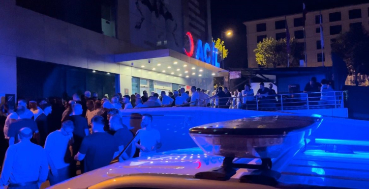 Bursa'da yan bakma cinayeti: Hastane bahçesinde ortalık karıştı!Bursa Hayat Gazetesi -3