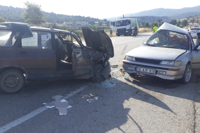 Kafa kafaya kaza: 3 kişi yaralandı