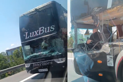 Yabancı plakalı otobüs hurda haliyle trafiğe çıktı