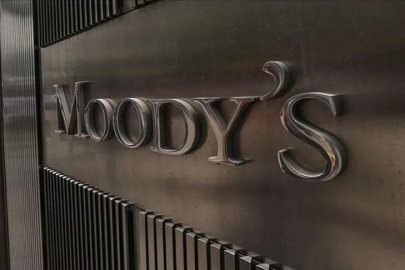 Moody's Türkiye'nin kredi notunu yükseltti