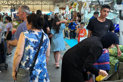 Yaz geldi, Bursa'da pazarda fiyatlar düştü 