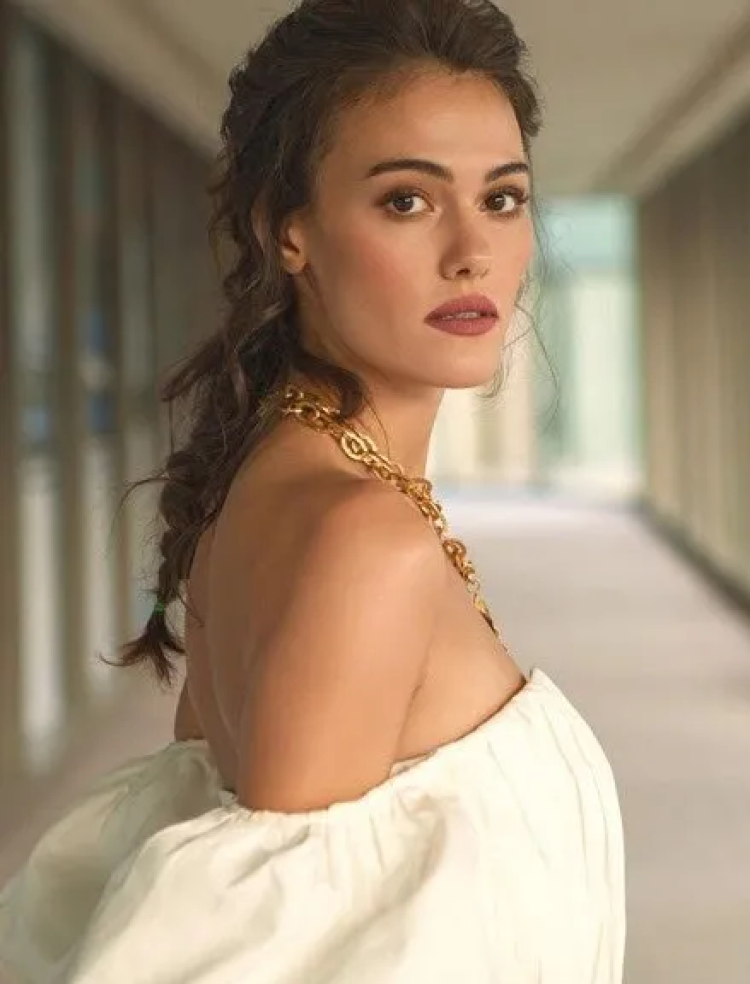 Gülper Özdemir kimdir, kaç yaşında ve nereli?-Bursa Hayat Gazetesi-2