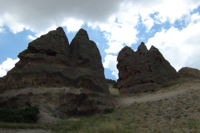 Sarıkamış'ın Peri Bacaları turizme kazandırılmayı bekliyor!