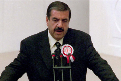 Eski Devlet Bakanı Salih Sümer kimdir?