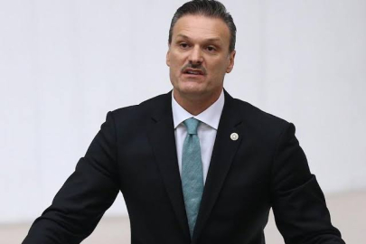 AK Parti İzmir Milletvekili Alpay Özalan kimdir?  Alpay Özalan'ın biyografisi...