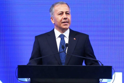 Bakan Yerlikaya duyurdu: "Sürücü belgesiz araç kullanımına 535 bin 62 işlem yapıldı"