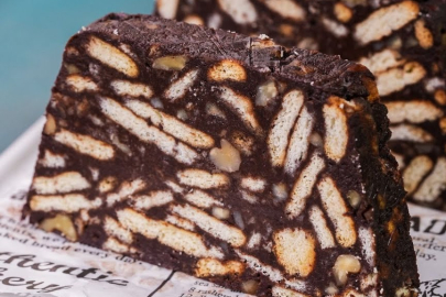 Evde kolay mozaik pasta nasıl yapılır?