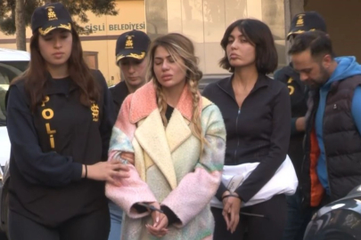 Nihal Candan ağlayarak kardeşi Bahar Candan'a seslendi! 'Dinle, soruları dinle sadece'