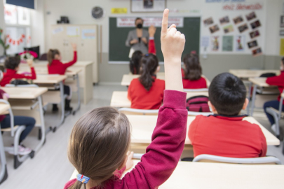 Sözleşmeli öğretmenlerin eğitimdeki rolü ve etkileri