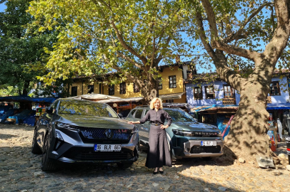 Cumalıkızık köyünde dikkat çeken lansman! Renault Duster ve Rafale modelleri tanıtıldı