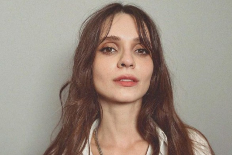 Meriç Aral kaç yaşında? Meriç Aral hangi üniversiteden mezun oldu? Bursa Hayat Gazetesi -2