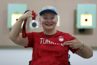 Bursalı Paralimpik sporcu Aysel Özgan yaşadıklarını paylaştı