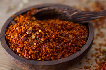 Evde kendin yap: Lezzetli ve taze pul biber