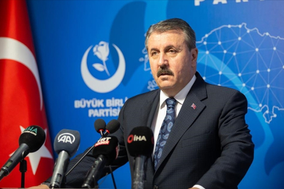 Destici'den GSM operatörlerine tepki!