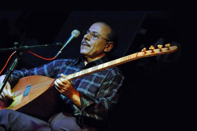 Neşet Ertaş: Bozkırın sesini dünyaya duyuran Ozan