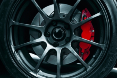 Otomobilde tekerlek kilitlenmesi: Nedenleri ve sonuçları