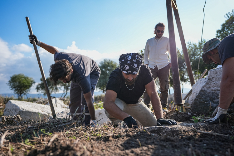 Bursa’da Kız Adası’nda ortaya çıkan gizem! 1903 yıl önceki izlere ulaşıldı - Bursa Hayat Gazetesi-4