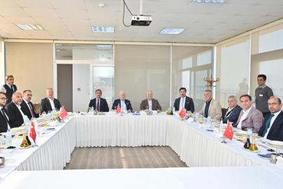 Bursa’nın geleceği için stratejik buluşma! Başkanlar bir araya geldi
