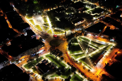 İnegöl'de Modern Kent Meydanı vatandaşların beğenisini topladı!