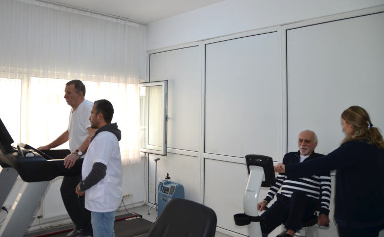 Sessiz katil KOAH: Türkiye'de yüz binlerce kişiyi etkiliyor!-Bursa Hayat Gazetesi-3