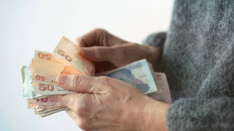 Emekli bayram ikramiyesi için kritik tarih! Tutar ne kadar olacak? - Bursa Hayat Gazetesi-5