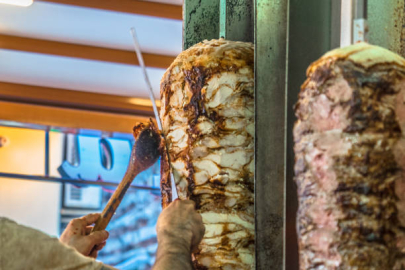 Bursa’da 47 kişinin zehirlendiği olayda tavuk döner temiz çıktı