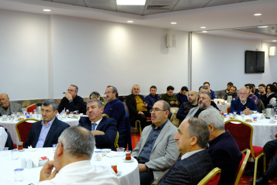 Bursa’da İslam'ın ticaret ilkeleri ve ekonomi konusu tartışıldı