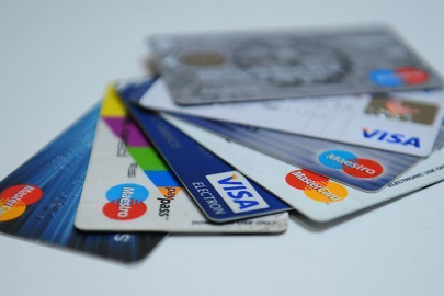 Kredi kartı kullanımına ilişkin yeni düzenleme! Limitler düşürülüyor mu?