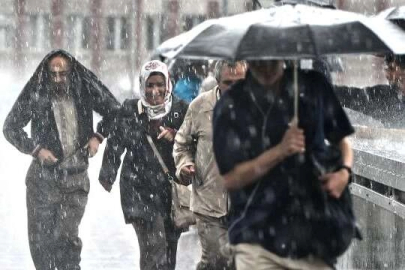3 bölge için kuvvetli yağış ve gök gürültülü sağanak beklentisi