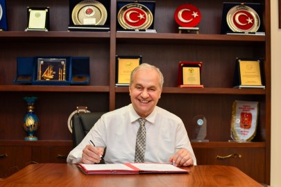 Başkan Erdem’den 10 Ocak mesajı: Gazeteciler toplumların sesidir